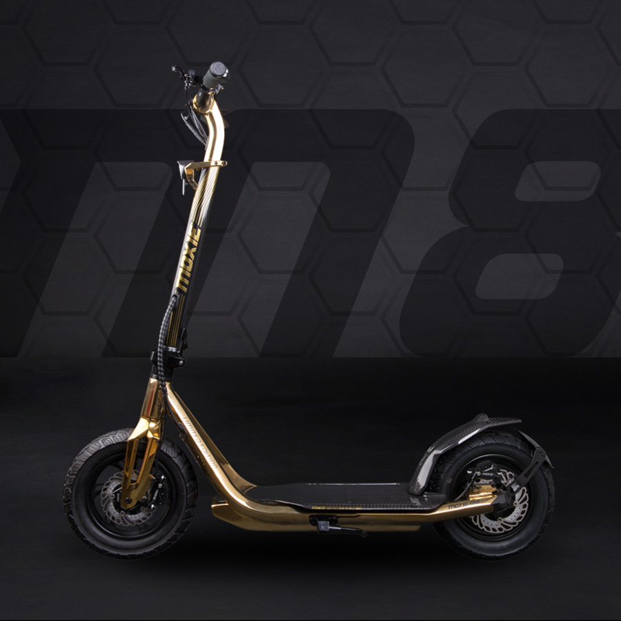 Moxie M8 Limited Edition