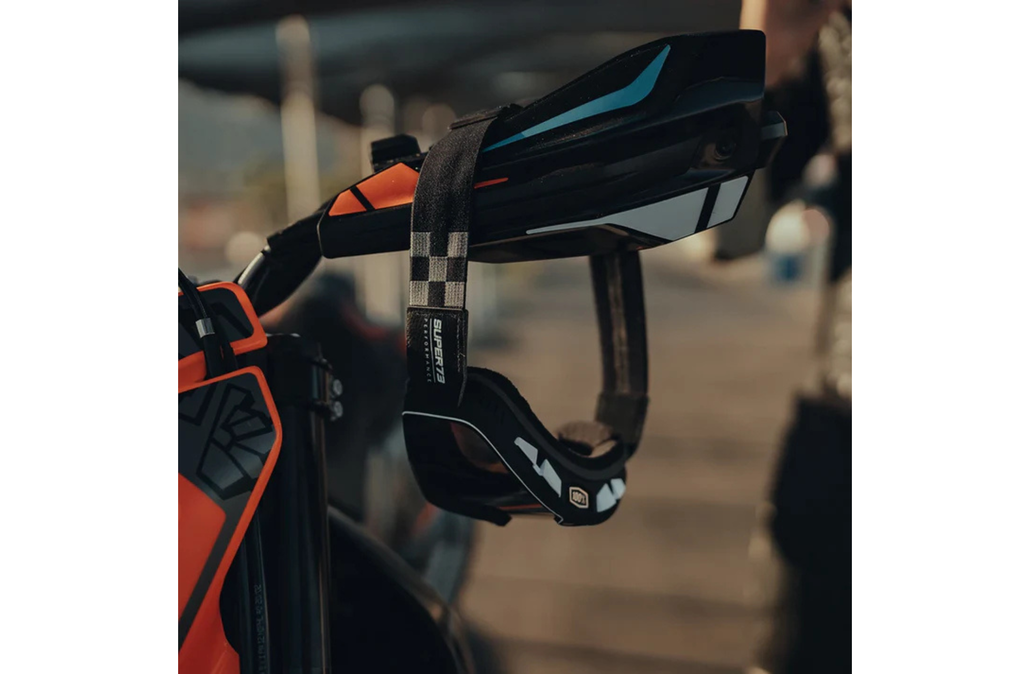 100% x SUPER73 Barstow Goggle 100% x SUPER73 Barstow Goggle