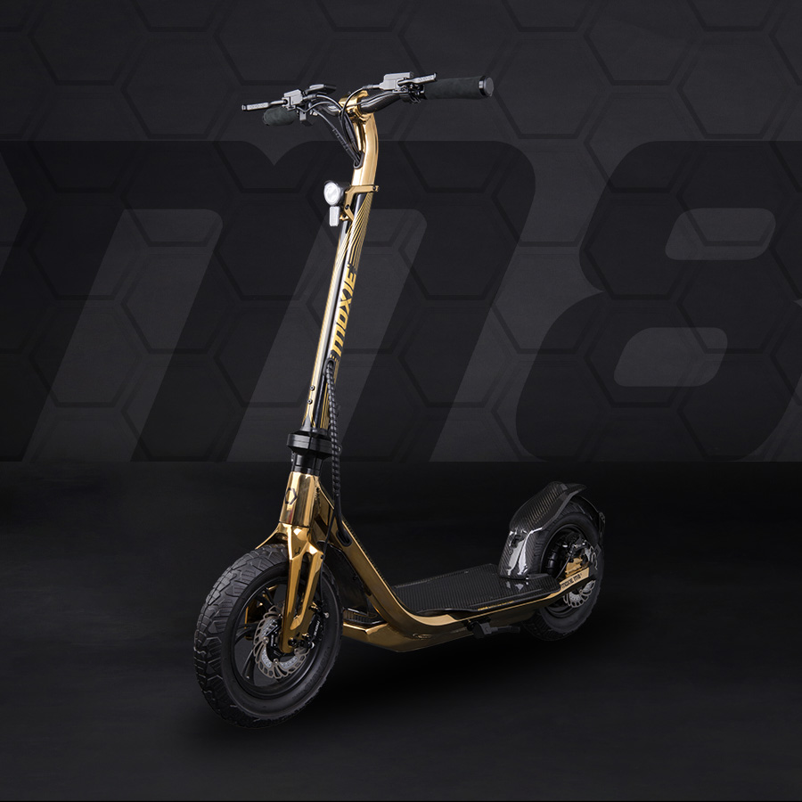 Moxie M8 Limited Edition
